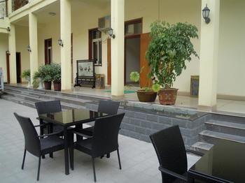 Juranzhijia Business Hotel 济南 外观 照片